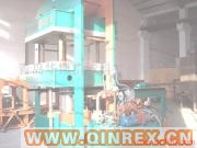 供應(yīng)新型全鋼子午輪胎硫化機(jī)