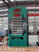 供應(yīng)1200噸平板硫化機(jī)